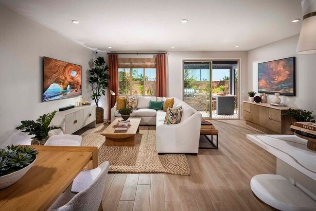 2458 W Maximo Way, Phoenix, AZ 85085 - photo 4