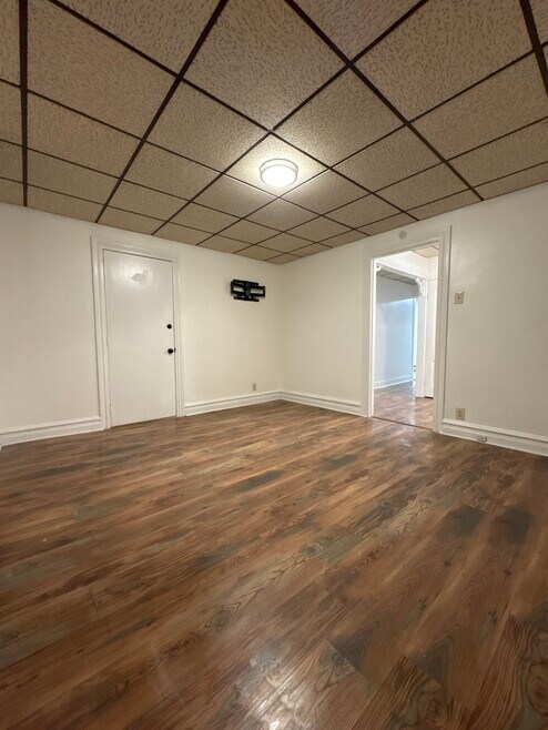 2030 Hanover Ave unit 1, Allentown, PA 18109 - photo 1