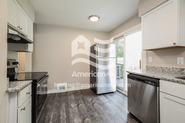 17209 Deforest Ave, Cleveland, OH 44128 - photo 7