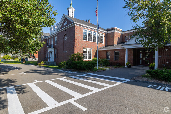 Henniker Community School in Henniker serves grades Pre-K to 8th grade.