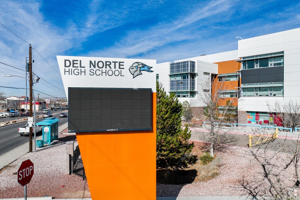 Del Norte High School, Rankings & Reviews