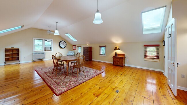 7 Finch Ct, Princeton Junction, NJ 08550 - photo 2