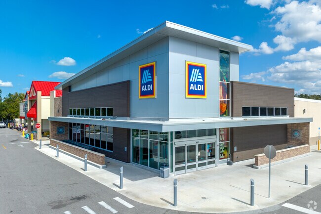 Looking for great options at a great price, well Aldi's has what you need.