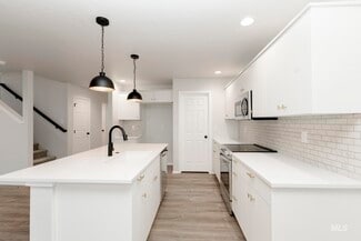 4274 E Kalinga St, Meridian, ID 83642