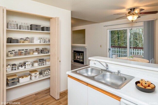 Landis Pointe, Olympia, WA 98506 - photo 6