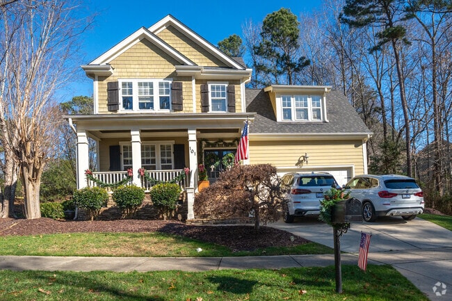 It's common to see Craftsman, traditional-style and custom homes throughout Holly Springs.