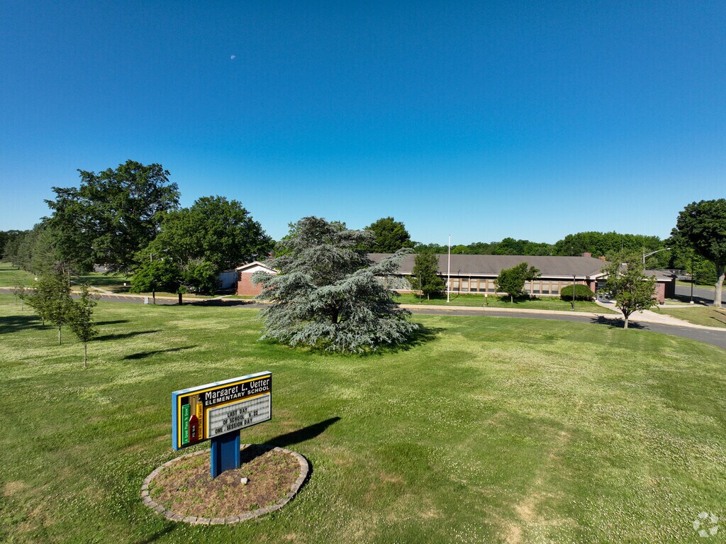 Welcome to Margaret L. Vetter Elementary School located in Eatontown, NJ.