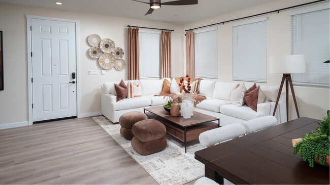 1157 Bellawood Dr, Galt, CA 95632 - photo 4