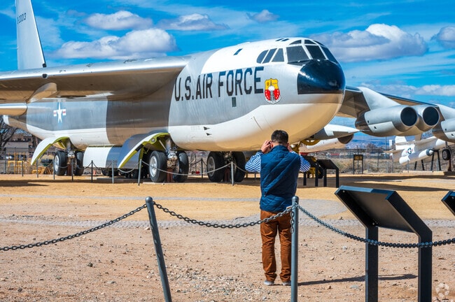 Many New Mexicans work at the Kirtland Air Force Base, which has 23,000 civilian and military employees 18 miles south of North Valley.