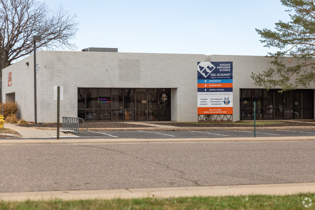 AXL Academy is a PK-8th grade charter school located in the Southeast Crossing neighborhood.