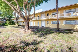 420 SE 2nd Ave Unit 23, Deerfield Beach, FL 33441