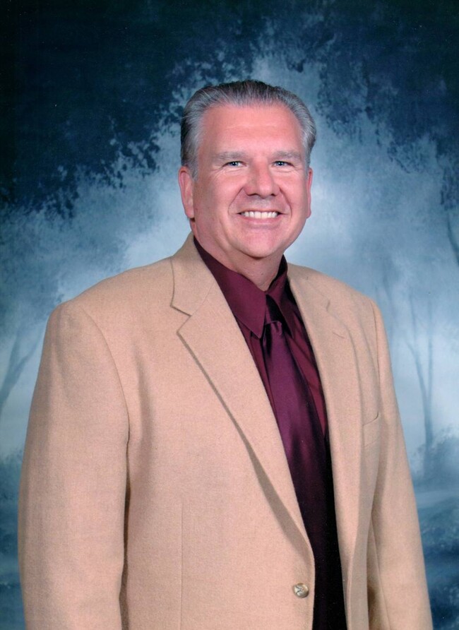 Agent Photo