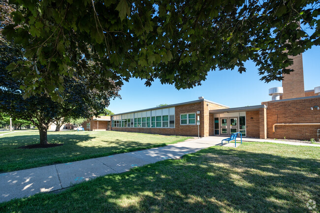 Lindemann Elementary School, Allen Park Mi Rankings & Reviews - Homes.com