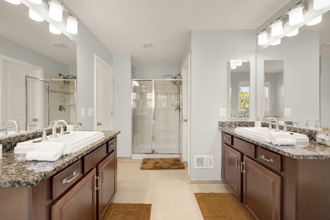 42268 Riggins Ridge Terrace unit 4 Imperial, Brambleton, VA 20148 - photo 4