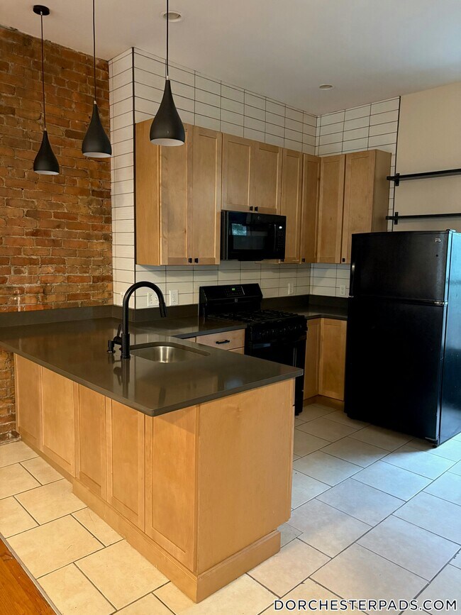 57 Coleman St Unit 2, Boston, MA 02125