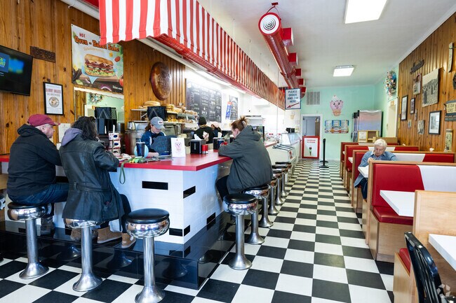 Smithfield Ice Cream Parlor is a local favorite for sweet treats and family outings.