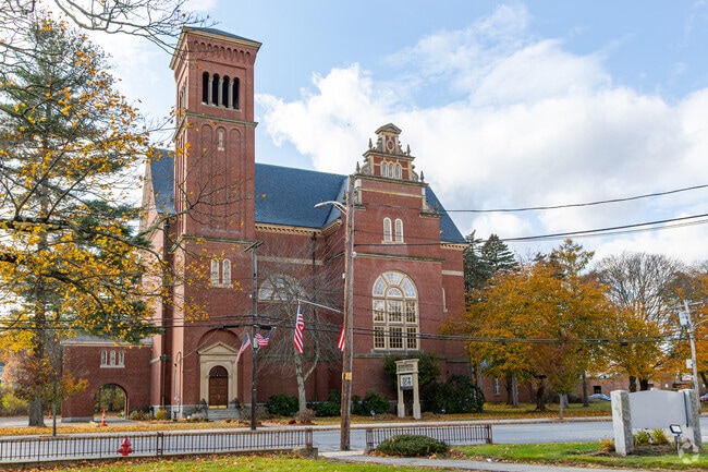 Methuen Memorial Music Hall hosts concerts from jazz to a cappella.