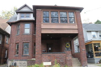 925 W 10th St Unit 2nd floor, Erie, PA 16502
