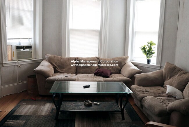 73 Longwood Ave unit 2R, Brookline, MA 02446 - photo 3