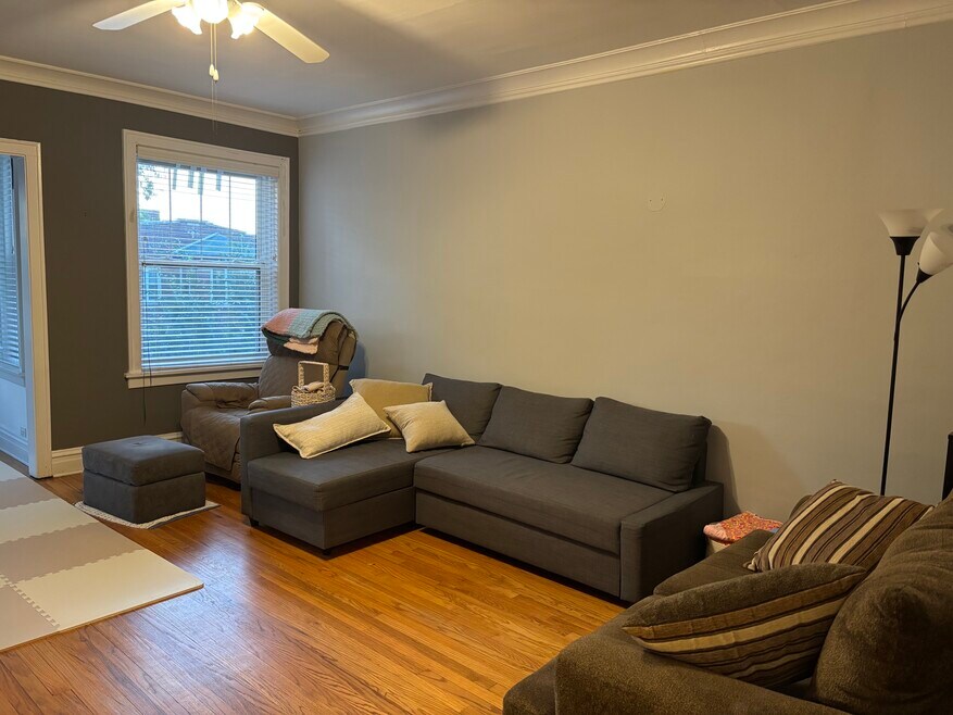 4215 N Francisco Ave unit 2, Chicago, IL 60618 - photo 1