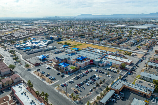 Manch J E Elementary School is located in the North part of Las Vegas.