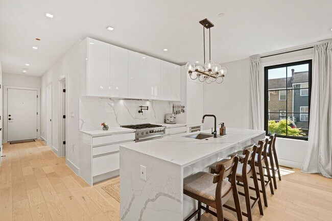 2100 4th St NE, Washington, DC 20002 - photo 5