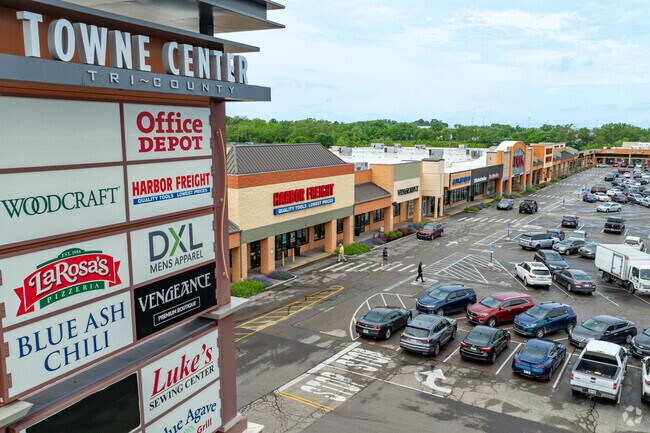 Springdale features many retail strip malls throughout the neighborhood.