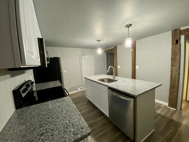 4 Saratoga Ave unit 3, Broadalbin, NY 12025 - photo 7