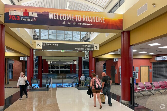 Roanoke Regional Airport is near Preston Park with regular travel to many hubs.