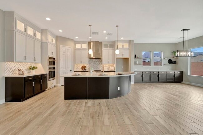 20178 W Luke Ave, Litchfield Park, AZ 85340 - photo 5