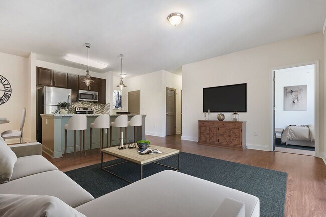 Crest Gateway, Charlotte, NC 28202 - photo 3