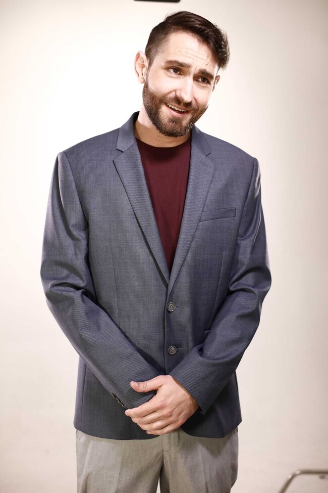 Agent Photo