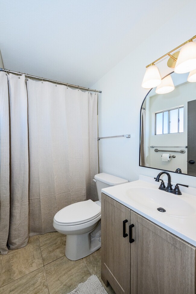 785 E Country Club Dr, Benson, AZ 85602 - photo 3