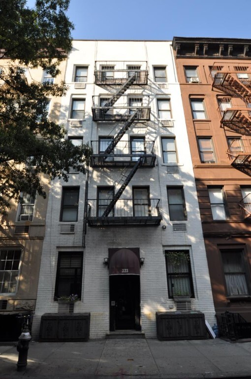 323 E 83rd St Unit 3D, New York, NY 10028