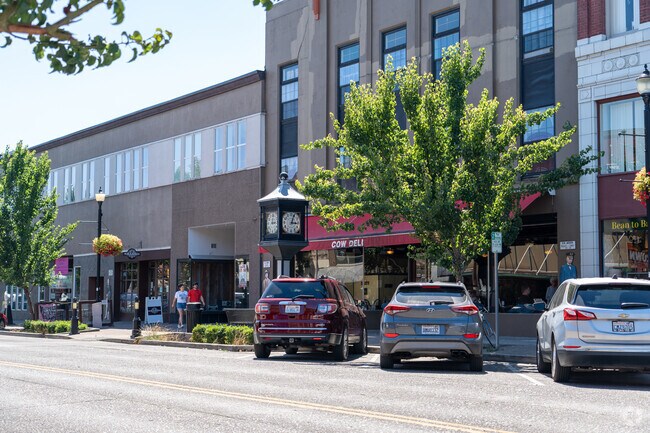 Visit the 3rd Ave neighborhood for a mix of retail and dining options in a charming setting.
