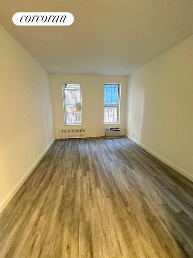 235 E 27th St, New York, NY 10016