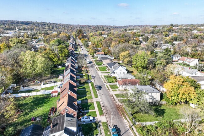 Mt Healthy neighborhoods in Winton Lake have historic homes and tree lined streets.