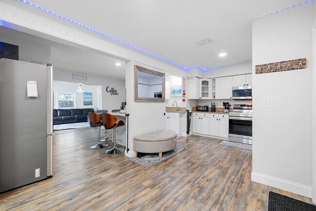 6216 102nd Terrace N unit ID1044688P, Pinellas Park, FL 33782 - photo 2