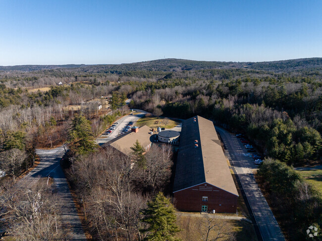 Boynton Middle School in New Ipswich, NH serves grades 6-8.