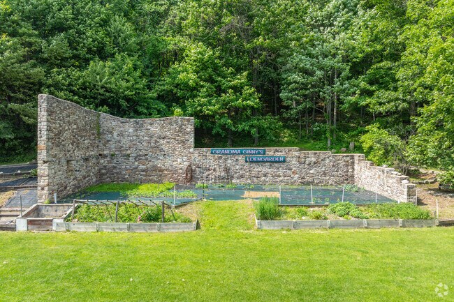 Franklin Furnace Historic District is a national historic district located in St. Thomas and part of its remaining structures acts now as a community garden.
