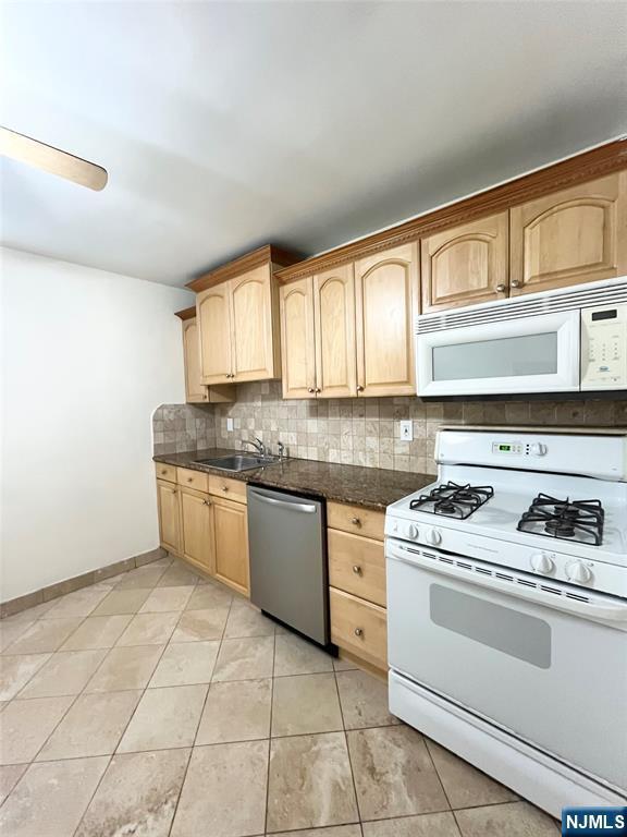 51 W Hudson Ave, Englewood, NJ 07631 - photo 4