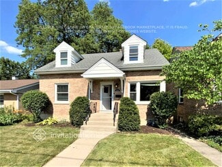 3231 Cleveland Ave, Brookfield, IL 60513