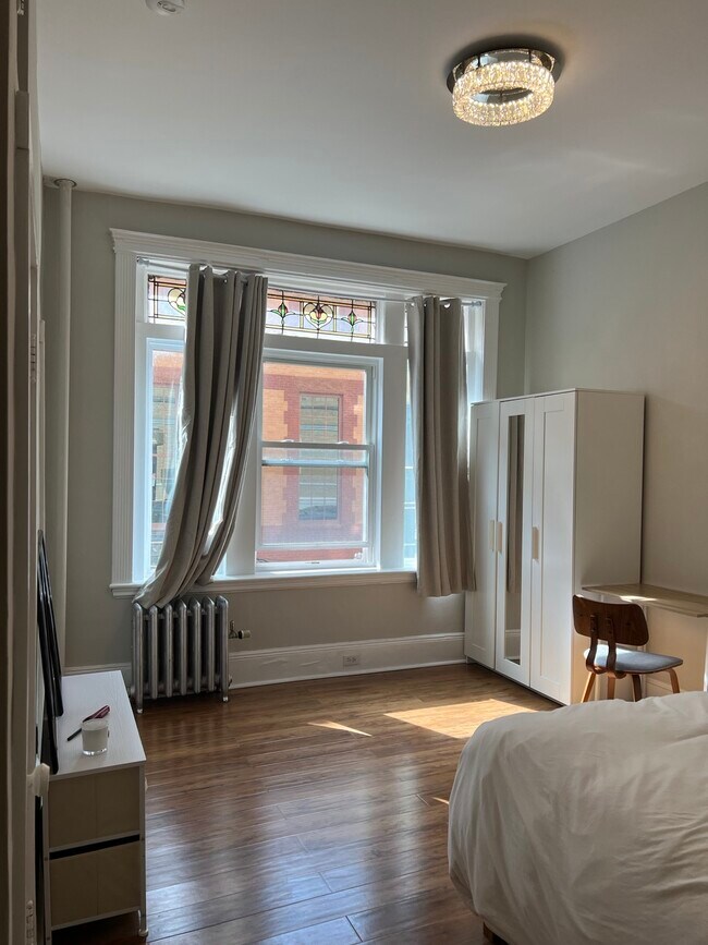 54 Gainsborough St unit 2, Boston, MA 02115 - photo 2