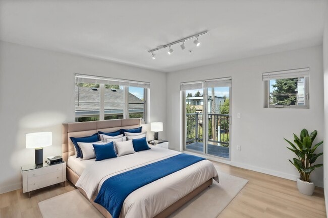 REV Fremont, Seattle, WA 98107 - photo 2