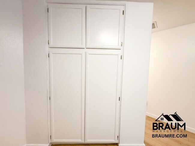 7323 Winnetka Ave unit 112, Winnetka, CA 91306 - photo 7