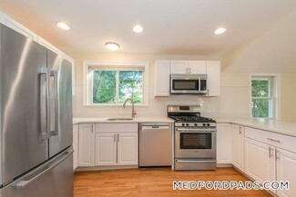 126 Monument St Unit Hse, Medford, MA 02155