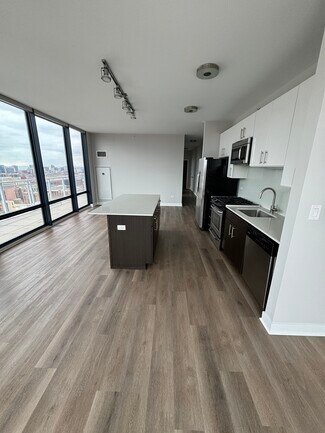 842 W Adams St Unit 3303, Chicago, IL 60607