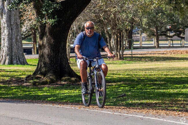 West End Park is popular amongst cyclists, with its paved trails.