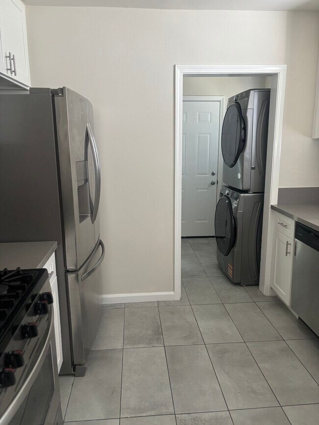 4068 Creed Ave Unit 4068 Creed, Los Angeles, CA 90008