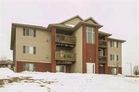 2266 Holiday Rd Unit 30004, Coralville, IA 52241